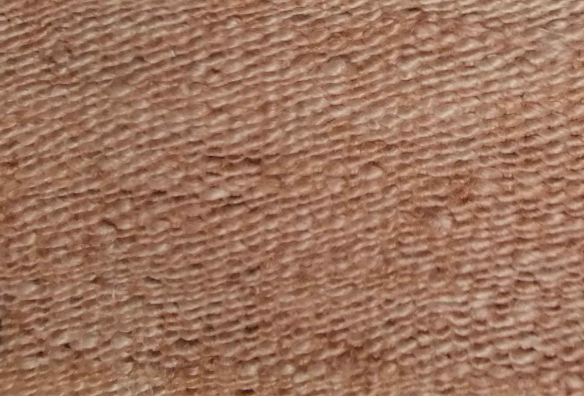 Detalle tejido en telar de alfombra de yute natural, estilo Agra