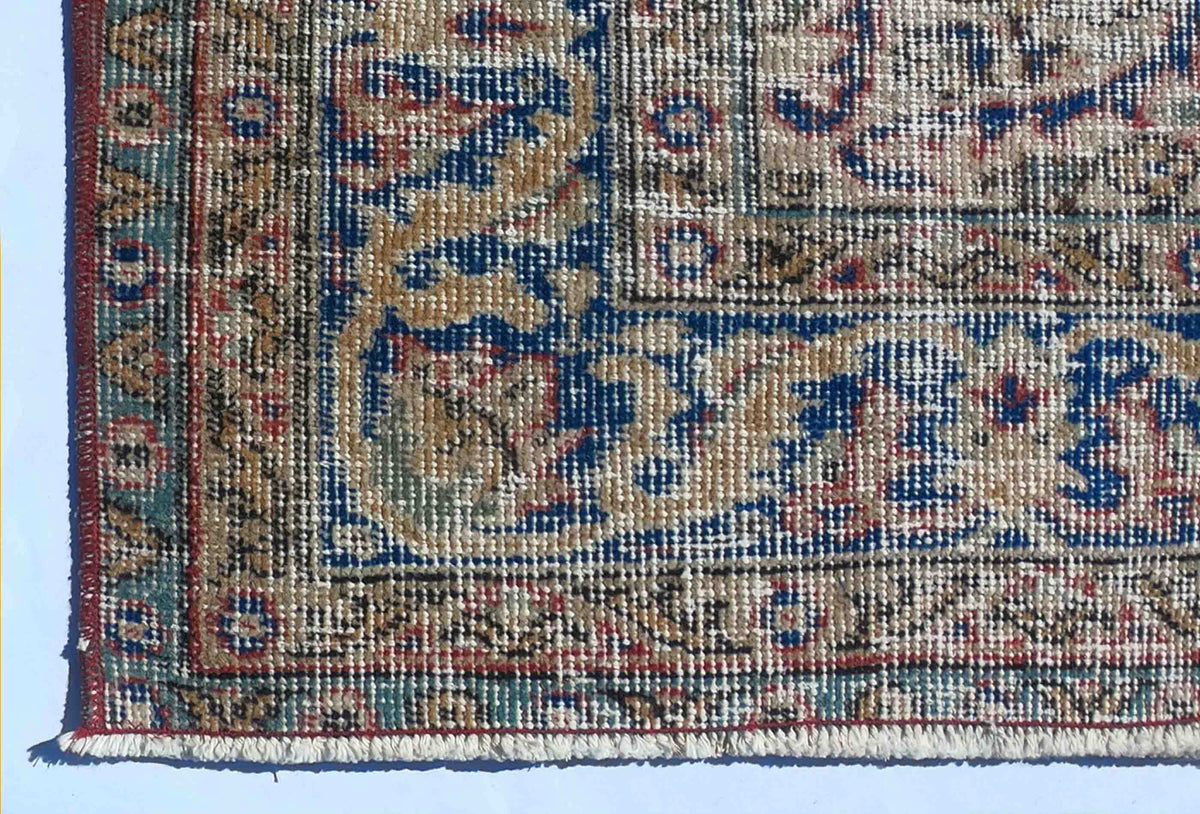 Textura de lana natural en alfombra persa vintage importada