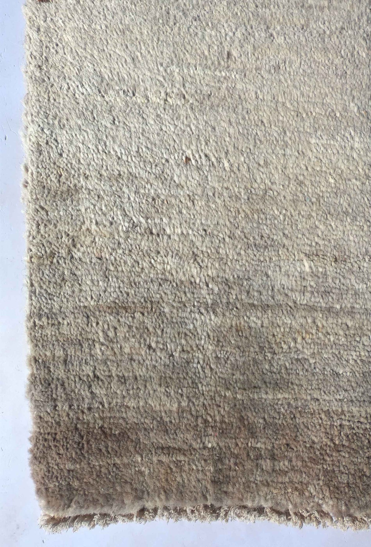 Detalle alfombra lana Farahan Garous tejida a mano