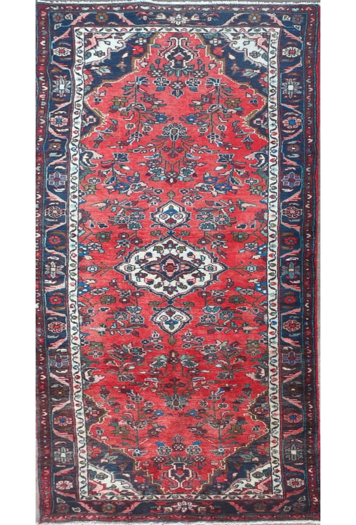 Alfombra persa de lana Hamadan, diseño floral con medallón - Consorcio Persa