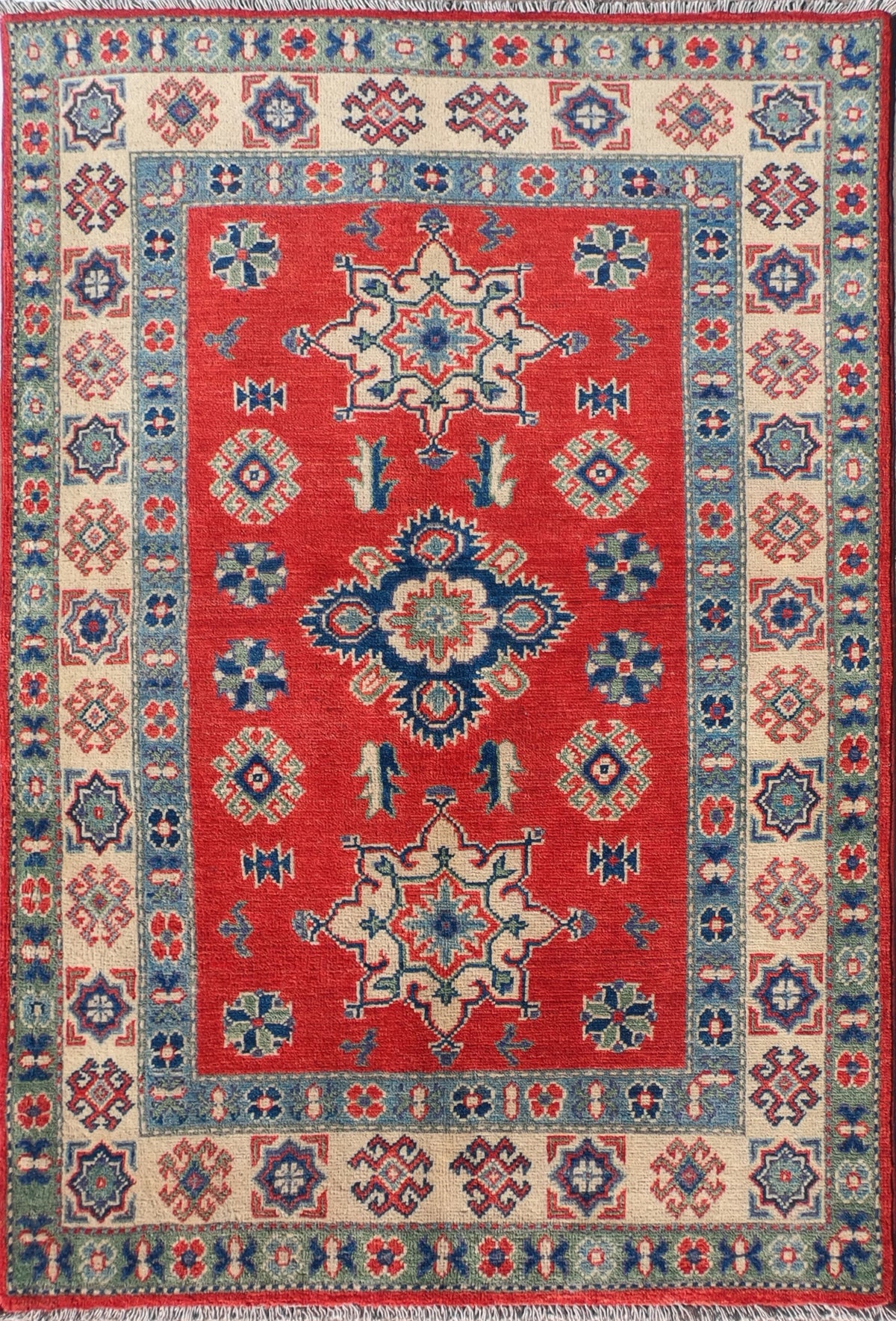 Alfombra persa Kazak de lana roja, diseño clásico