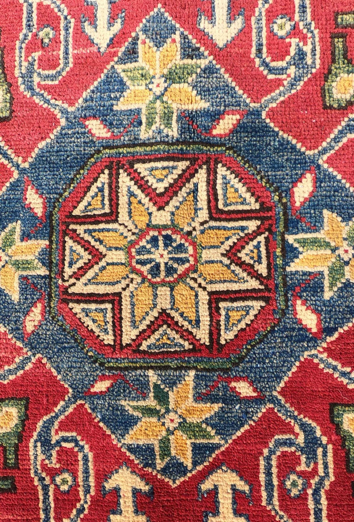 Alfombra de lana Kazak pakistaní, estilo persa clásico