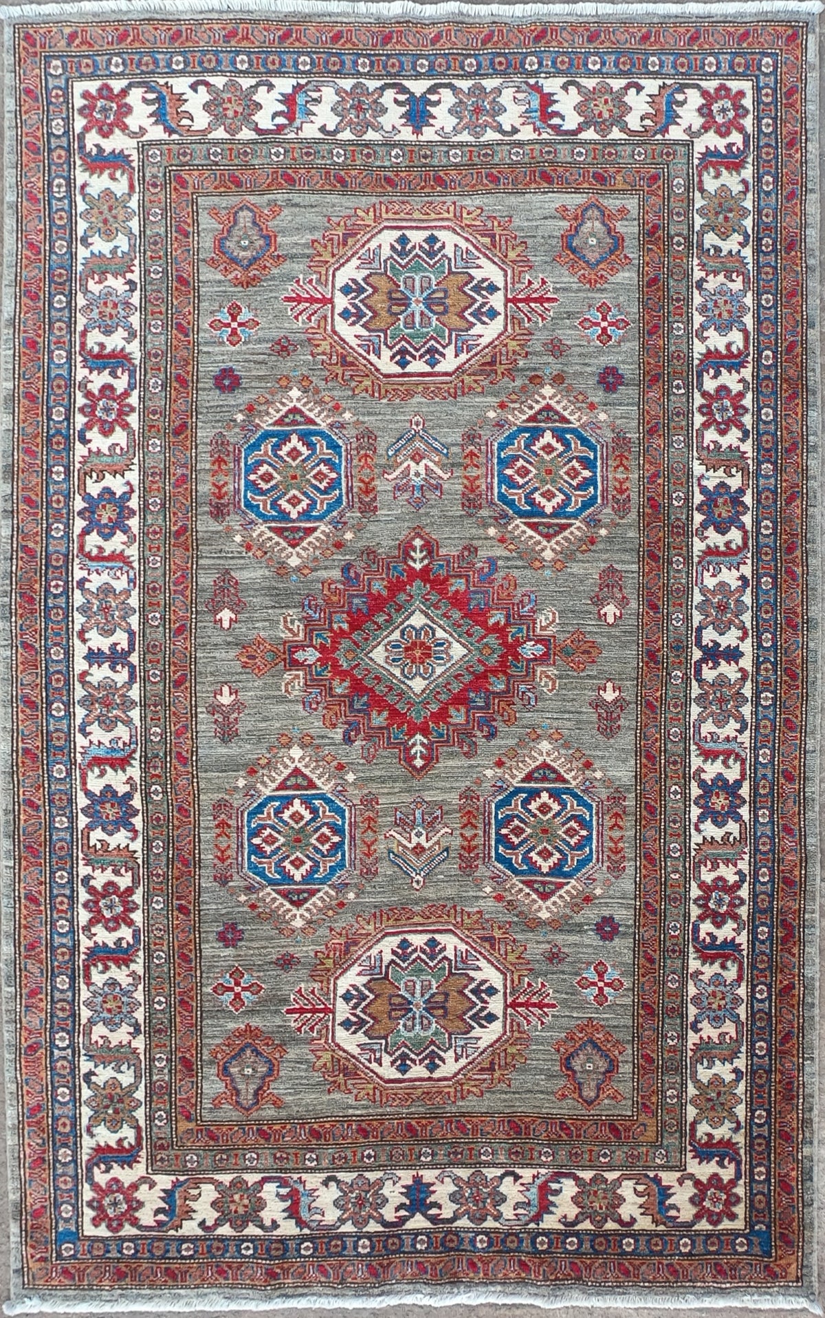 Alfombra Persa lana, Kazak 1.80 x 1.30 mts. 001