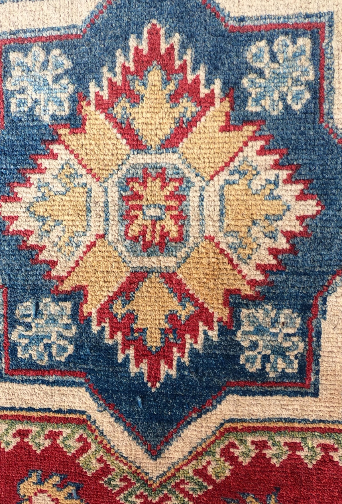 Alfombra Persa lana, Kazak 2.00 x 1.40 mts. 0003