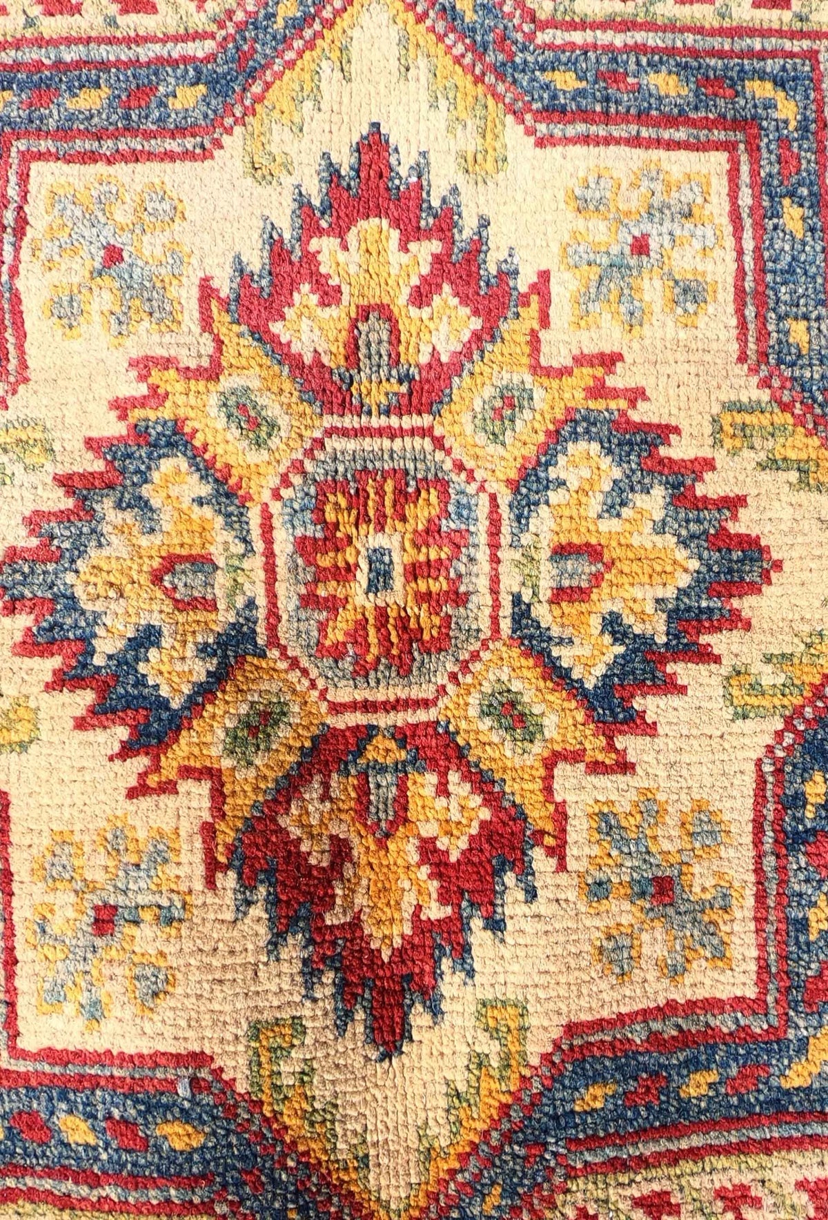 Alfombra Kazak de lana hecha a mano, estilo persa clásico