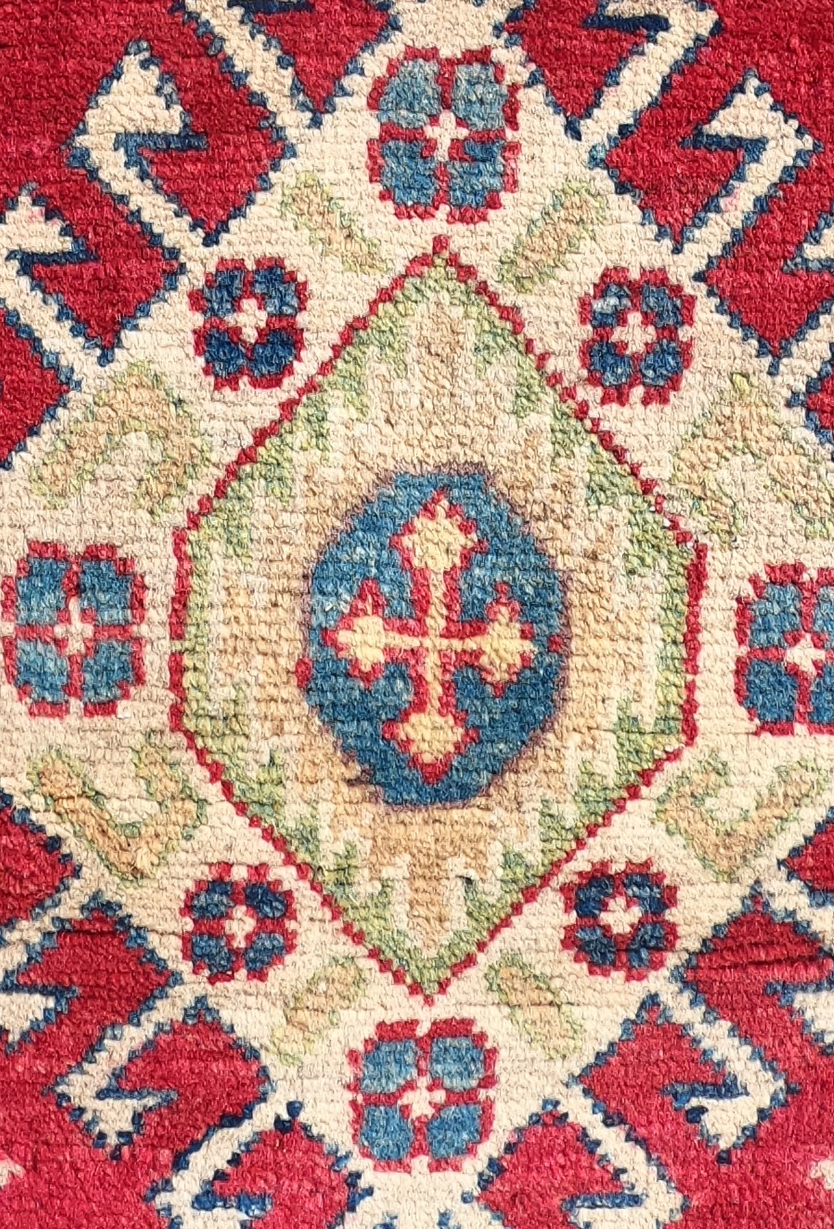 Alfombra Persa lana, Kazak 2.40 x 0.80 mts. 0001
