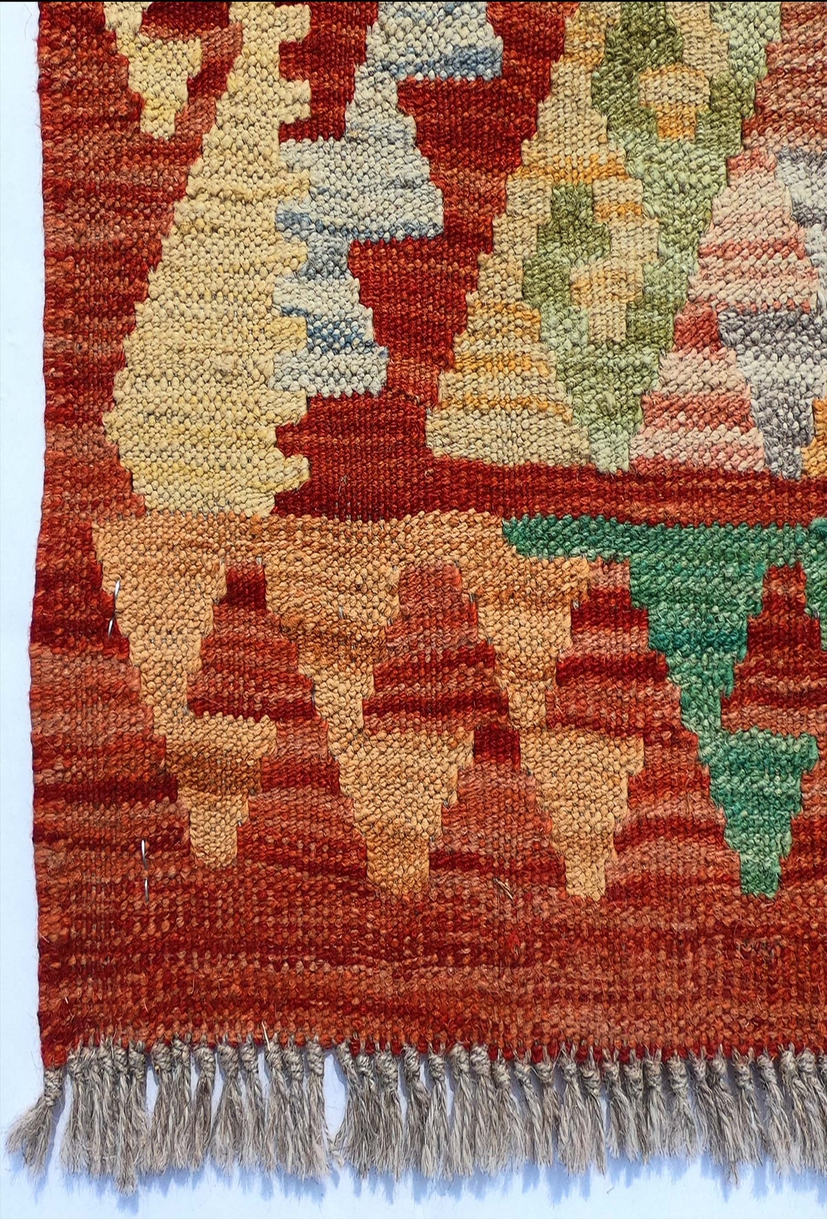 Textura de lana natural en alfombra Kelim de tejido plano