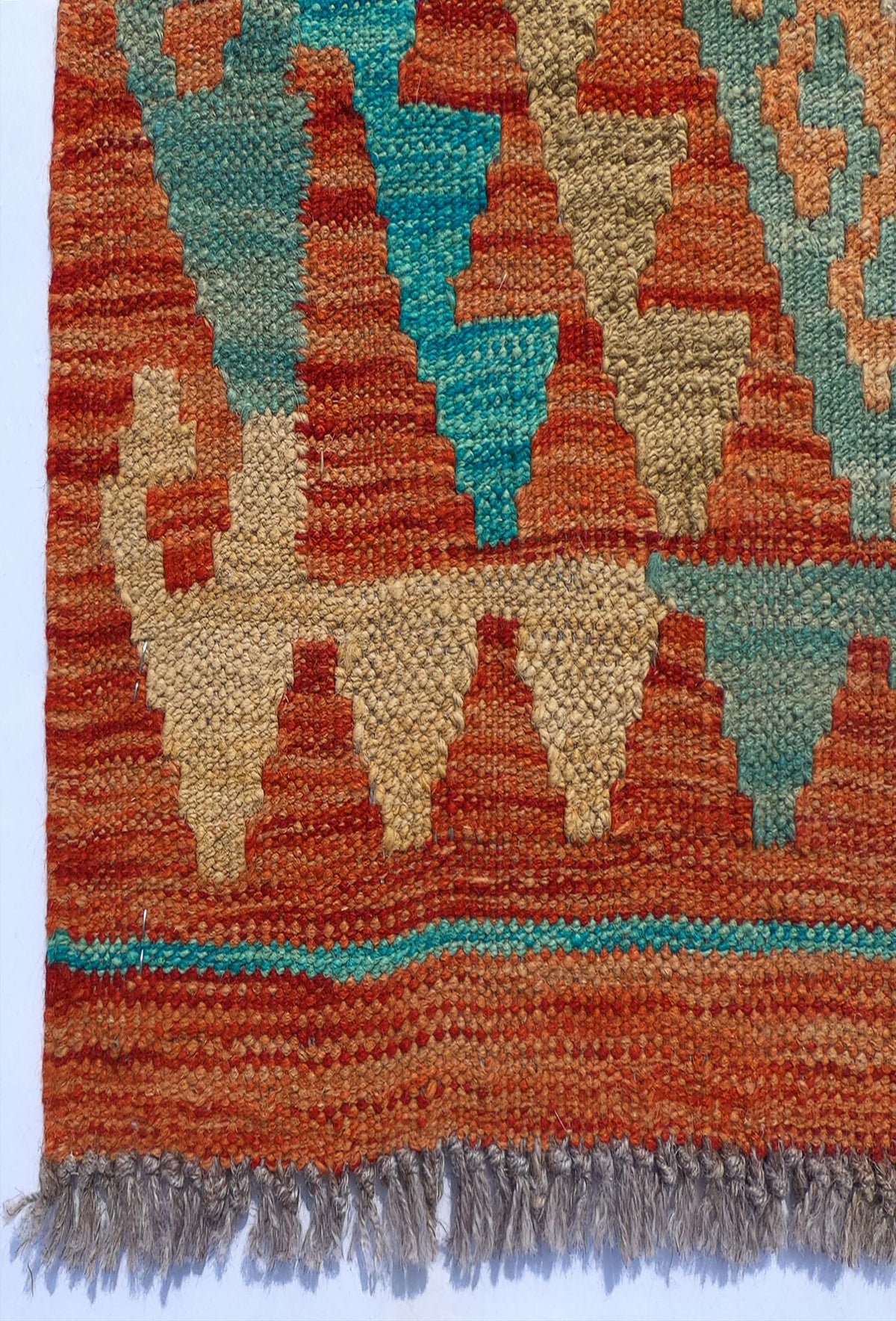 Textura natural de la lana en alfombra Kelim hecha a mano