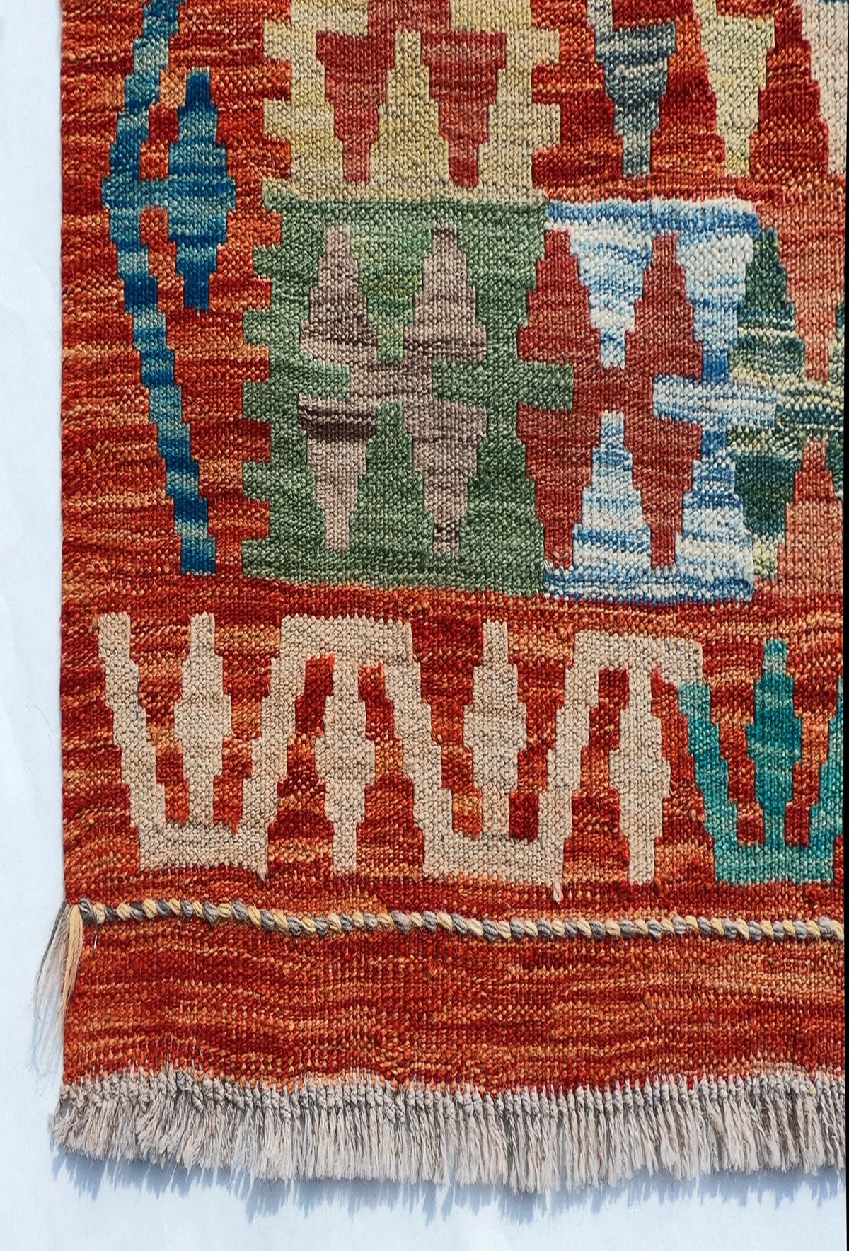 Textura de lana natural en alfombra Kelim hecha a mano