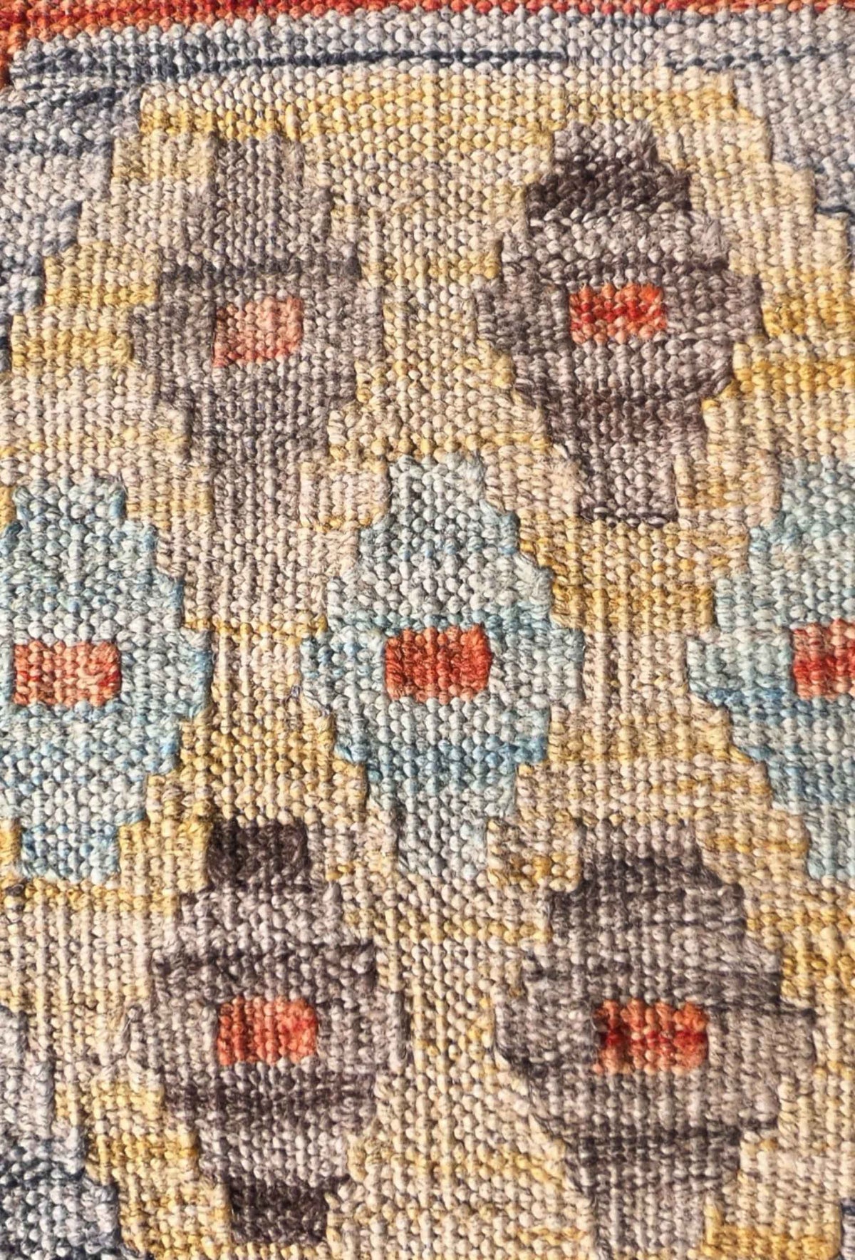Alfombra de lana Kelim Kashkuli con diseño geométrico y colores vibrantes.