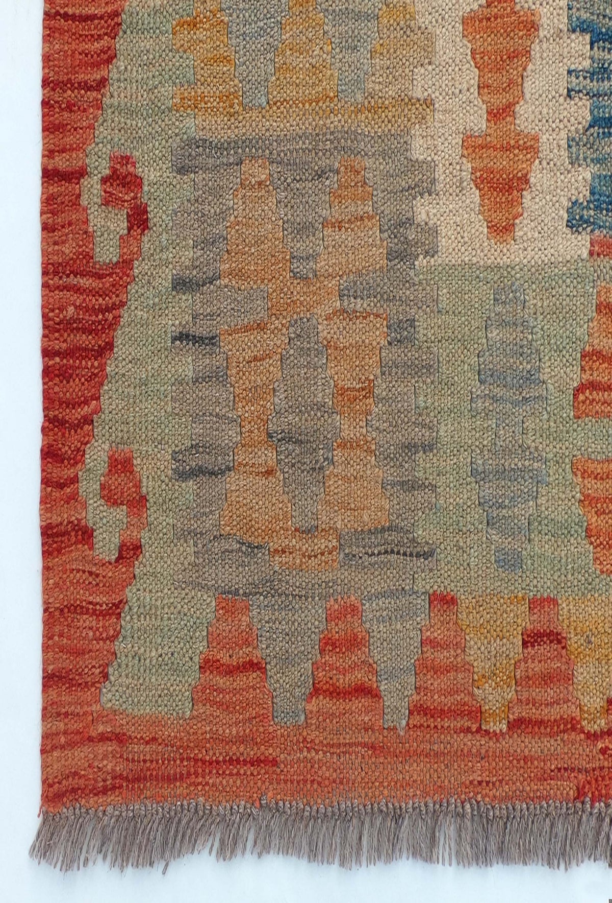 Textura de lana natural en alfombra Kelim hecha a mano, tejido plano