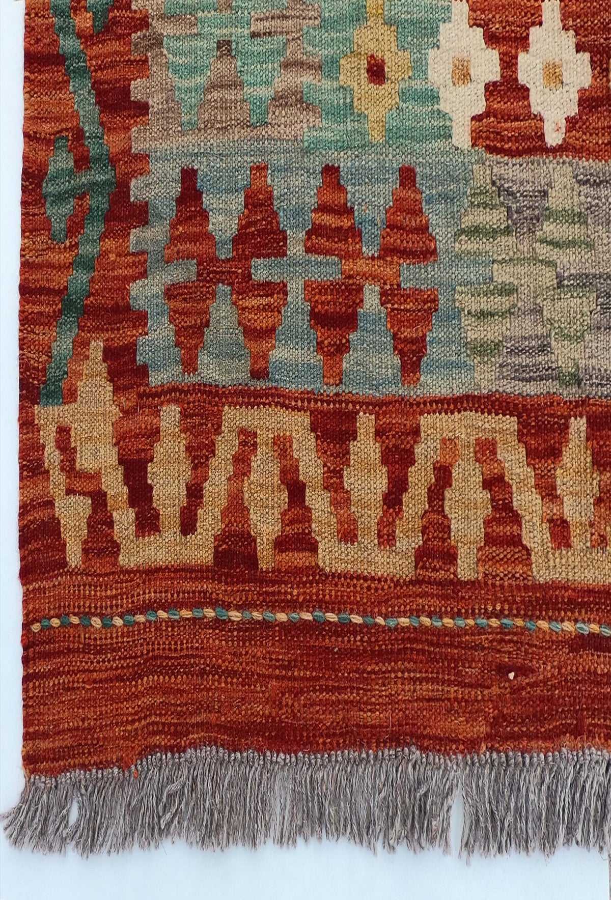 Textura natural de la lana en alfombra Kelim hecha a mano