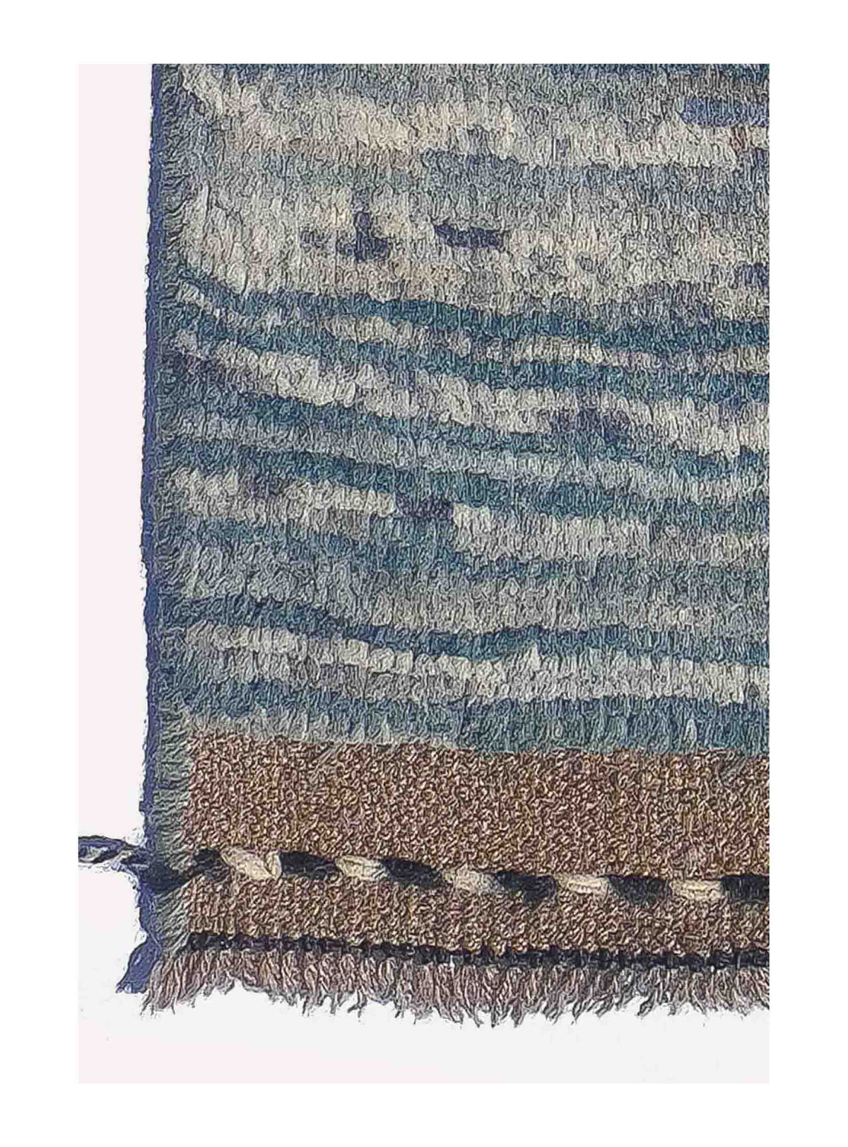 Textura rica de lana natural en alfombra vintage importada