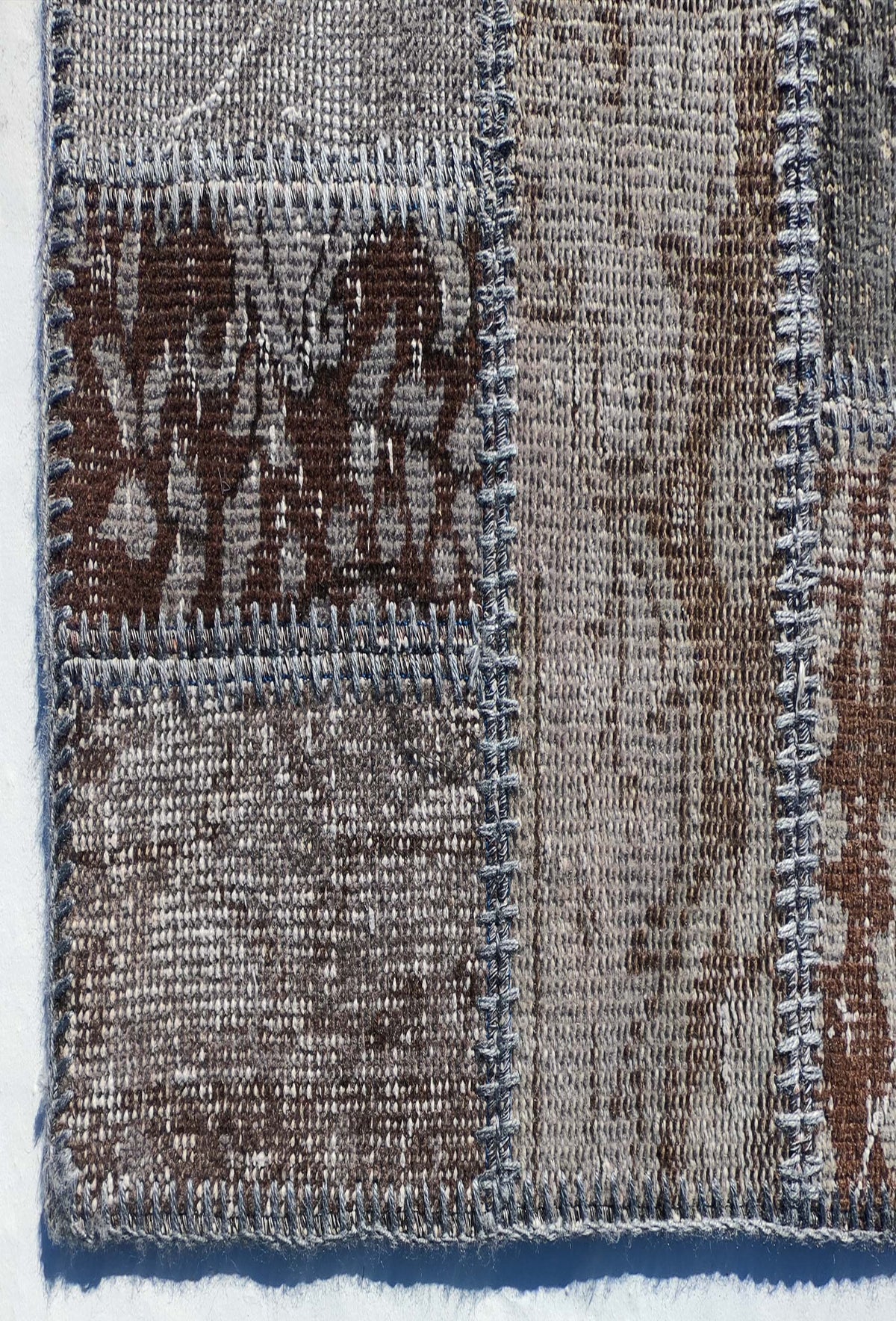 Textura de lana natural en alfombra turca hecha a mano