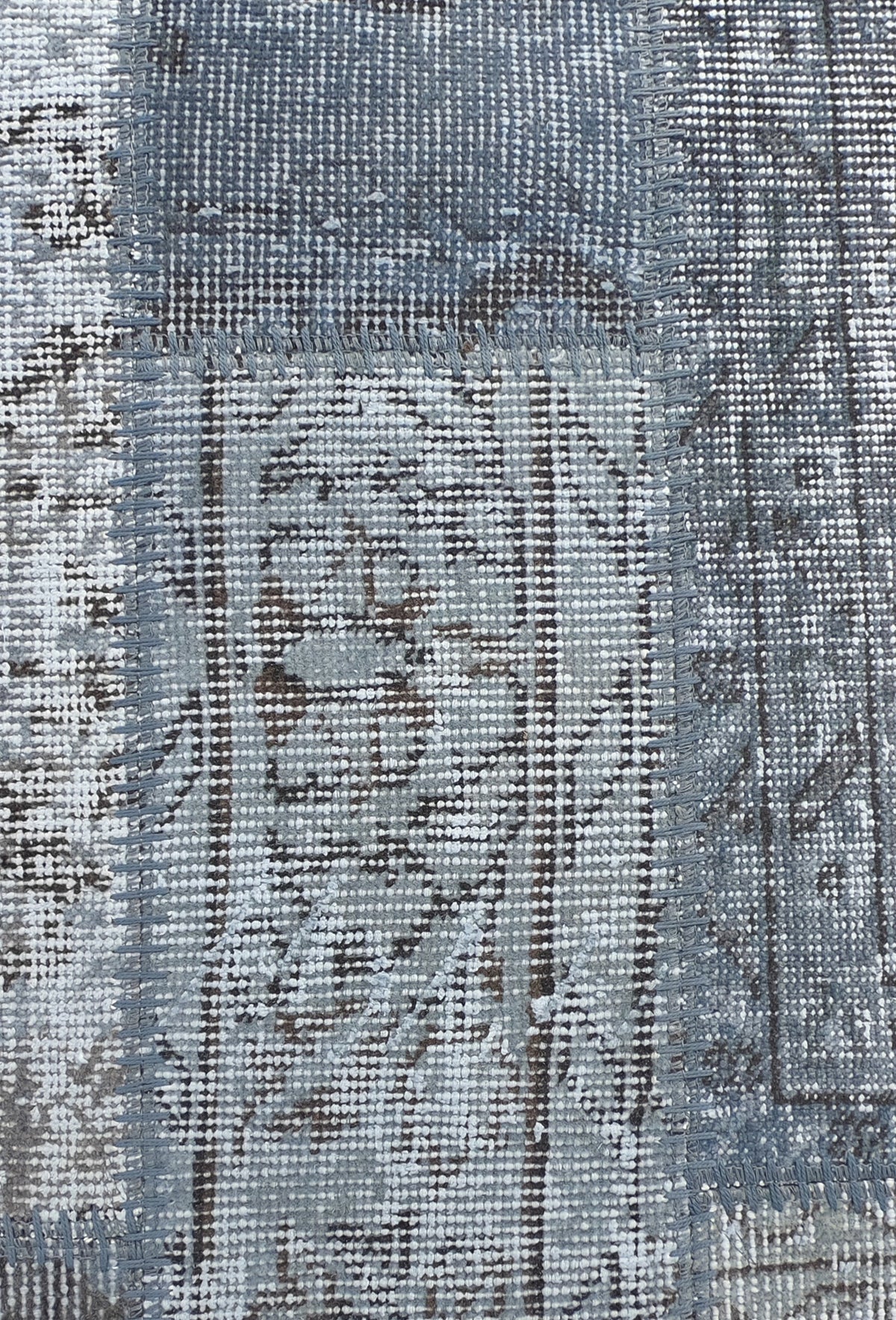 Diseño único patchwork en alfombra persa vintage de lana turca