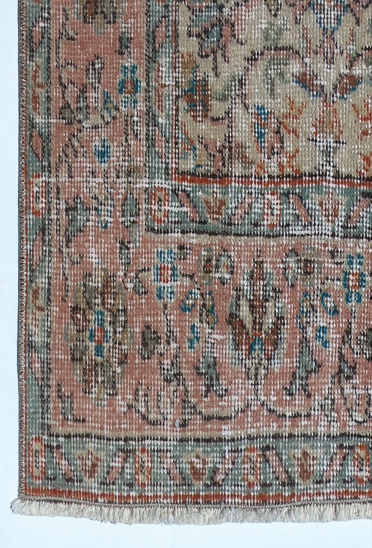 Textura de lana natural en alfombra persa vintage importada