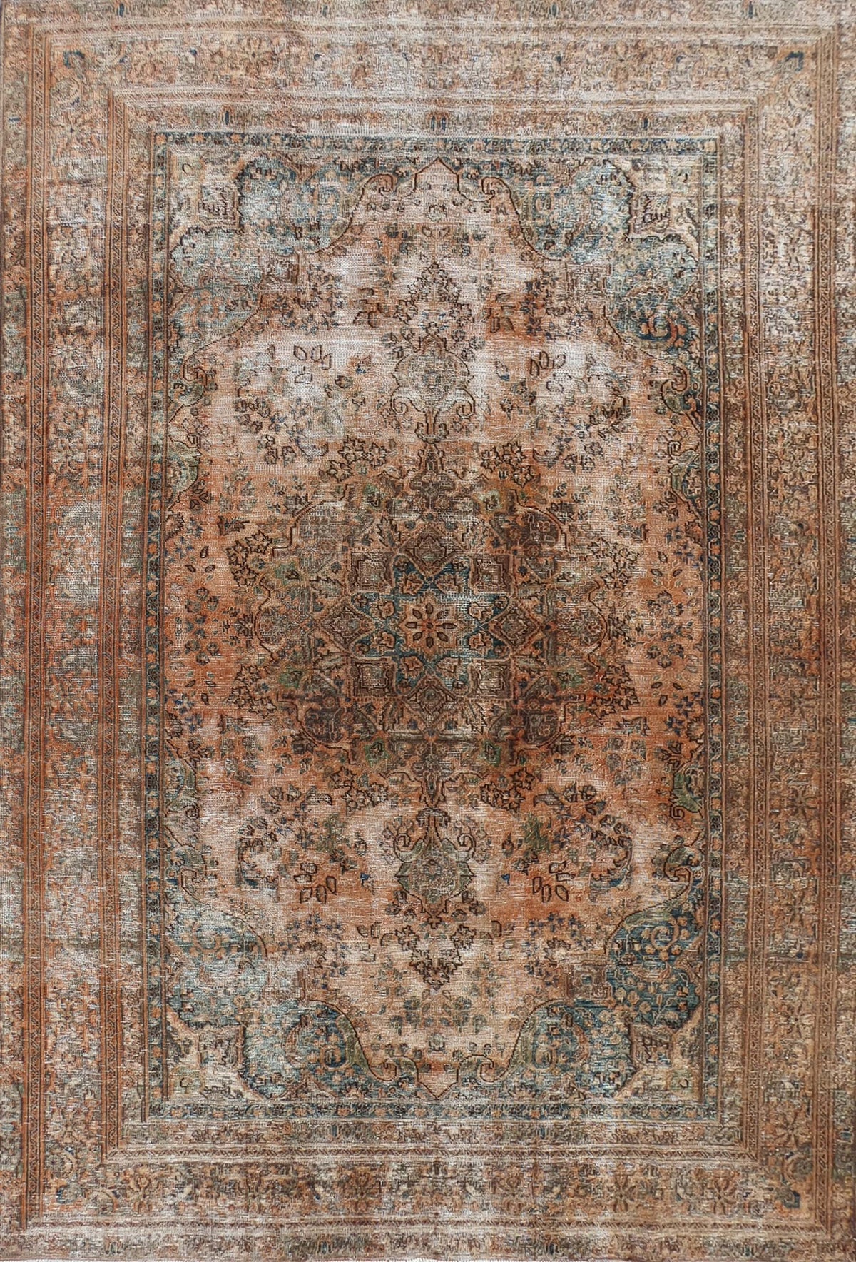 Alfombra persa vintage de lana, estilo envejecido y teñida - Consorcio Persa