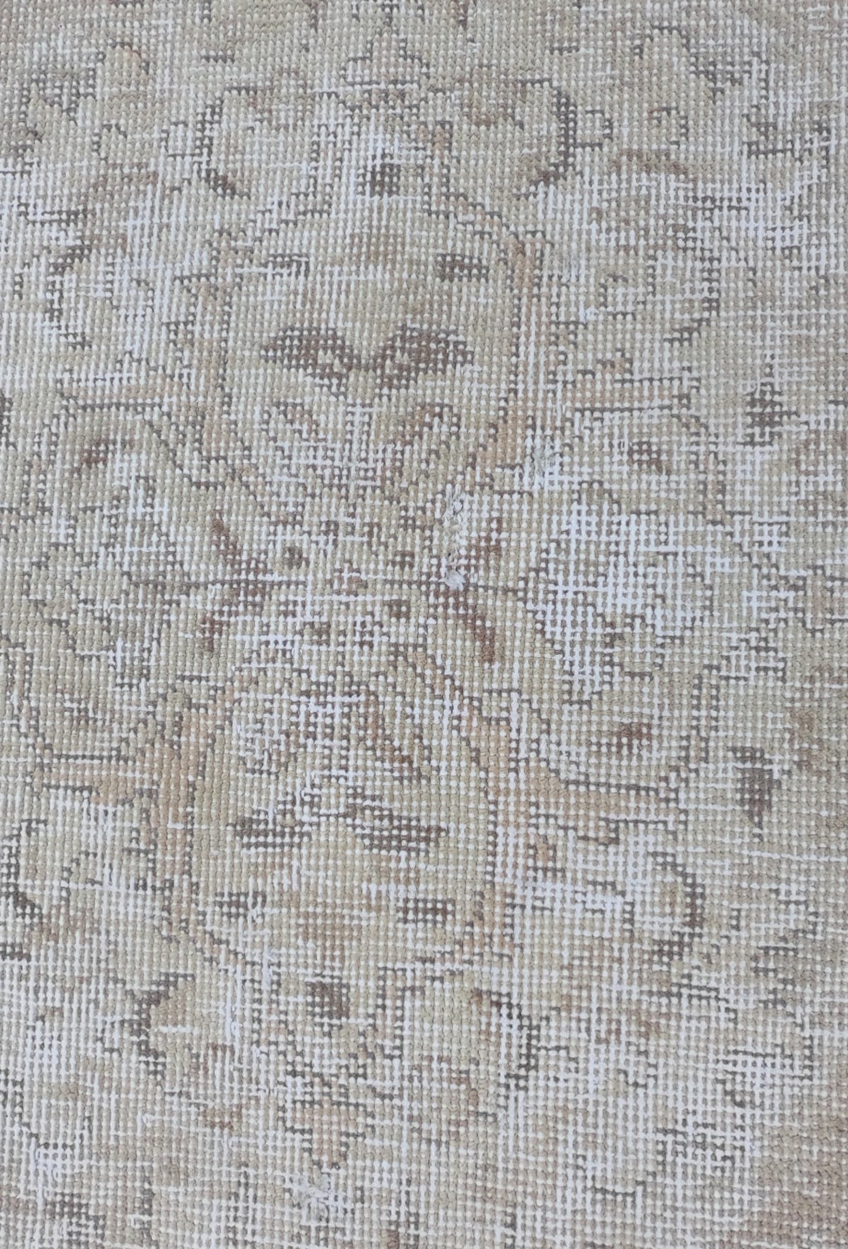 Alfombra persa turca vintage desgastada color único