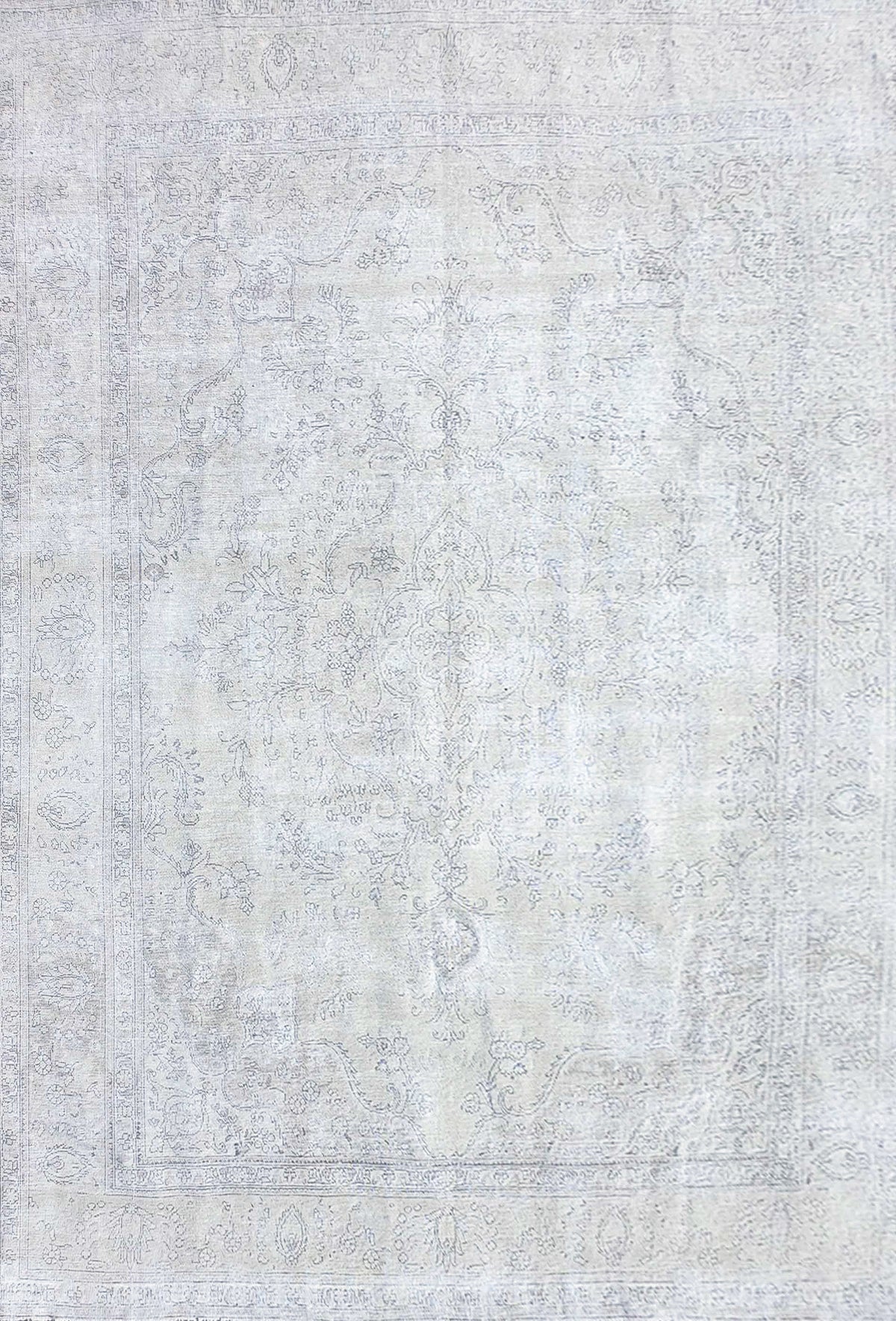 Alfombra persa vintage de lana con diseño clásico
