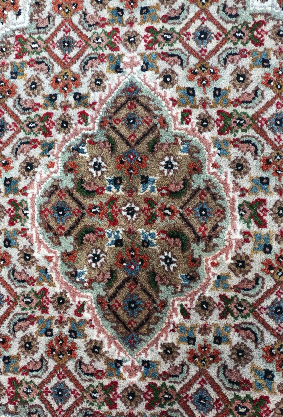 Alfombra Persa lana, Tabriz de 2.00 x 1.40 mts. 004