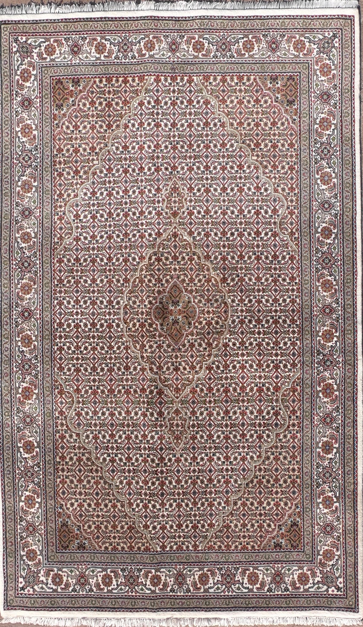 Alfombra Persa lana, Tabriz de 2.10 x 1.40 mts. 002