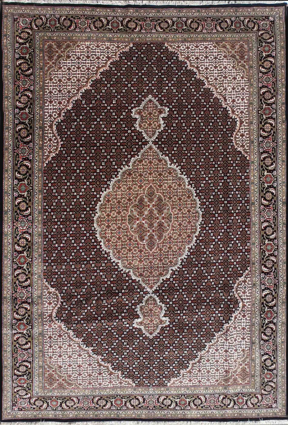 Alfombra persa Tabriz de lana y seda, diseño medallón central - Consorcio Persa
