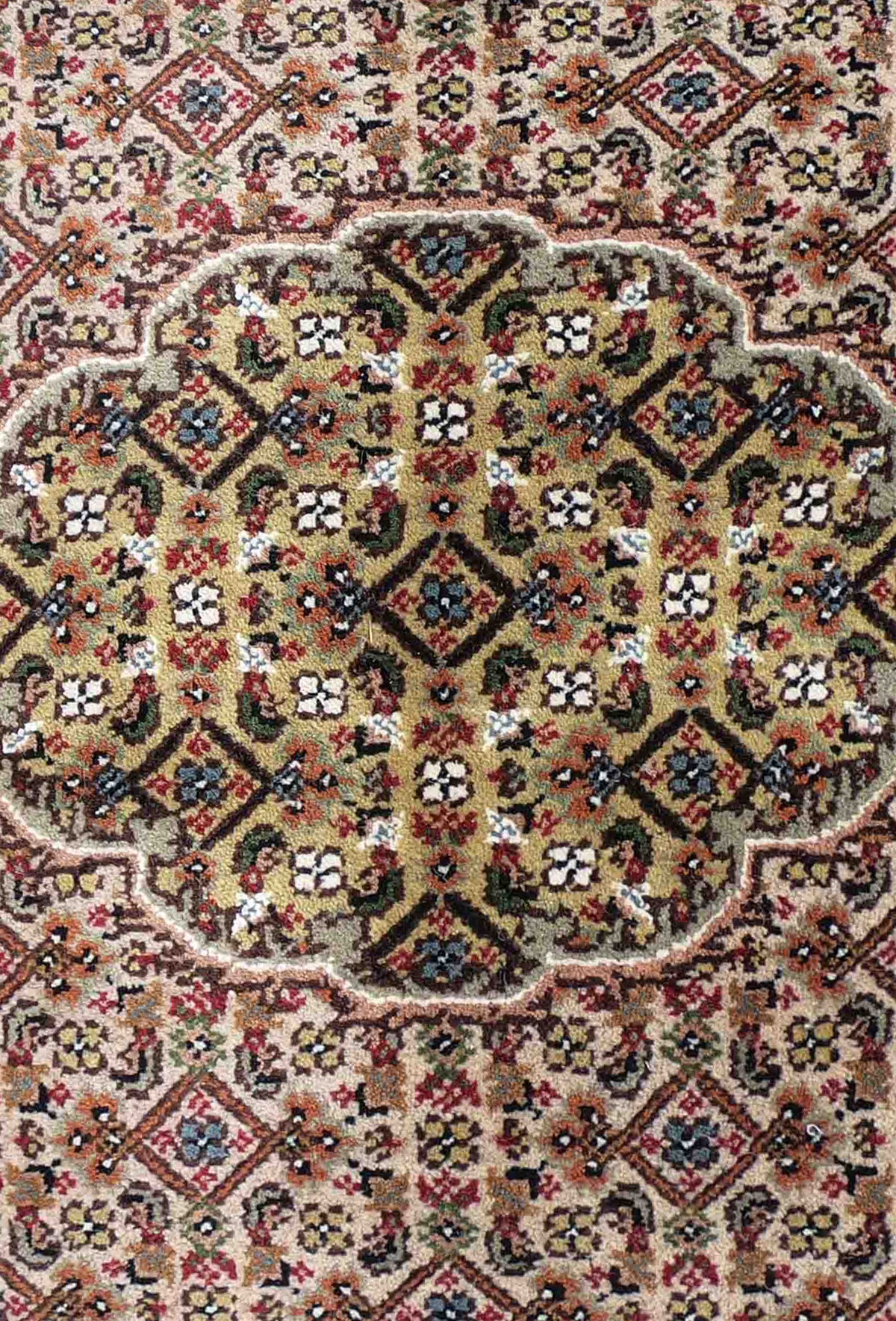 Alfombra persa Tabriz de pelo corto, ideal para sala de estar